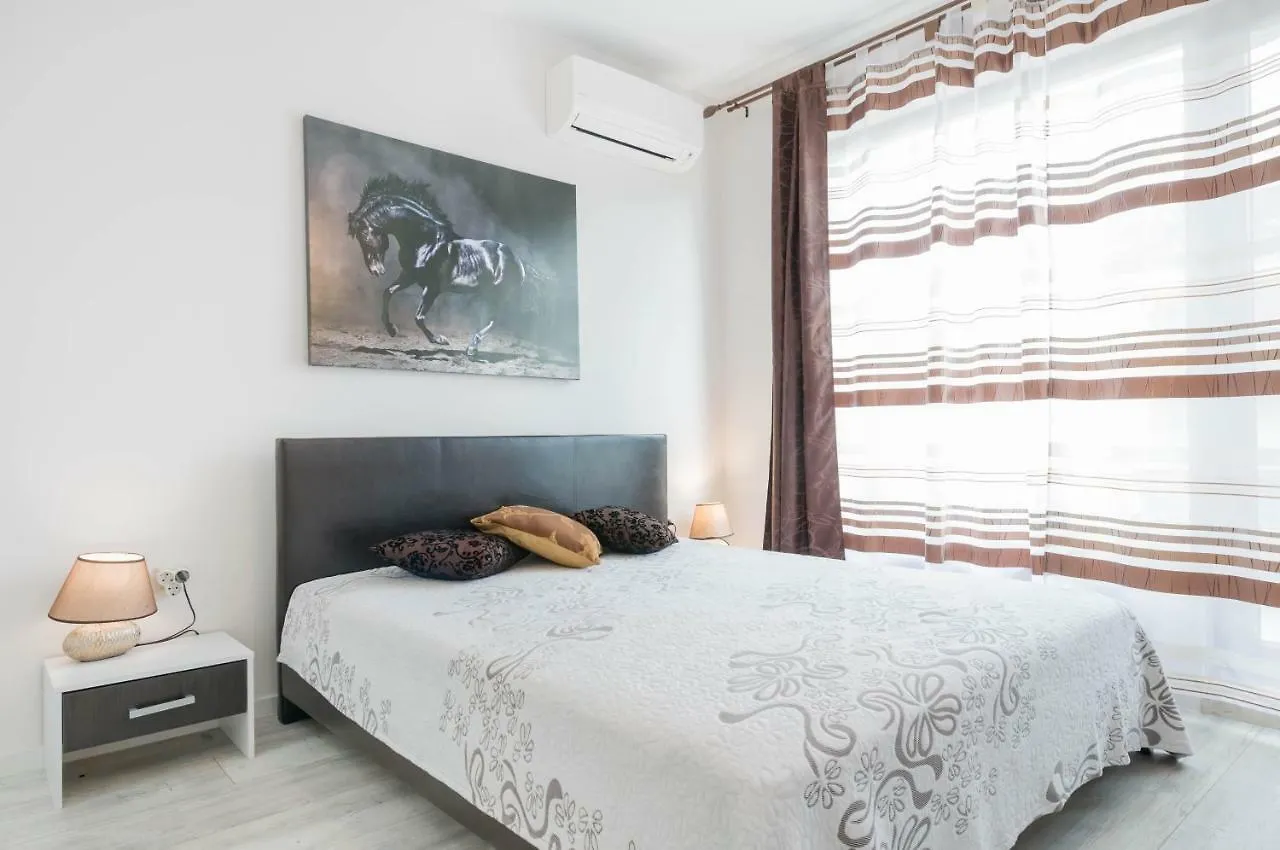 Princess Palace Apartment, La Mer Complex Golden Sands Apartment